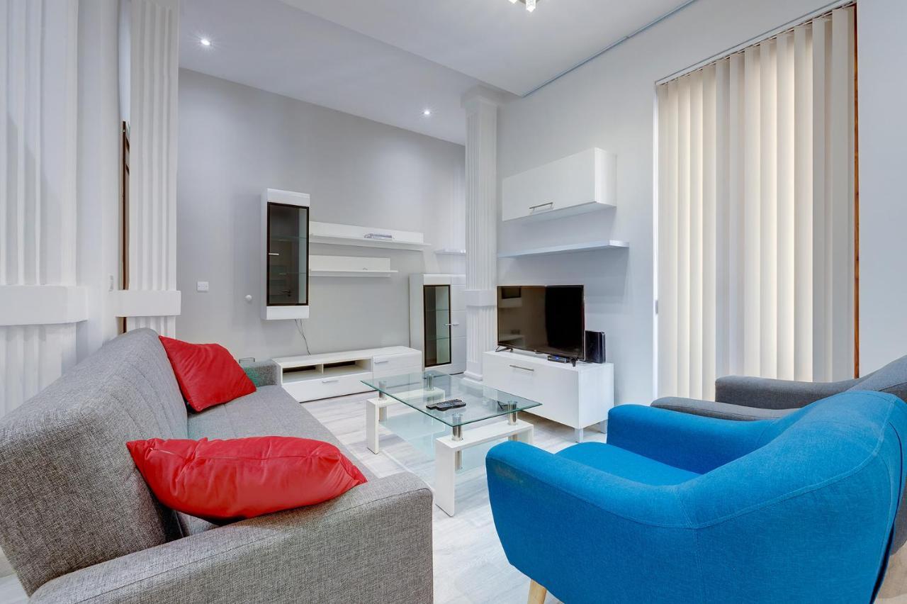Modern Apartment In The Best Area Of Сліма Екстер'єр фото